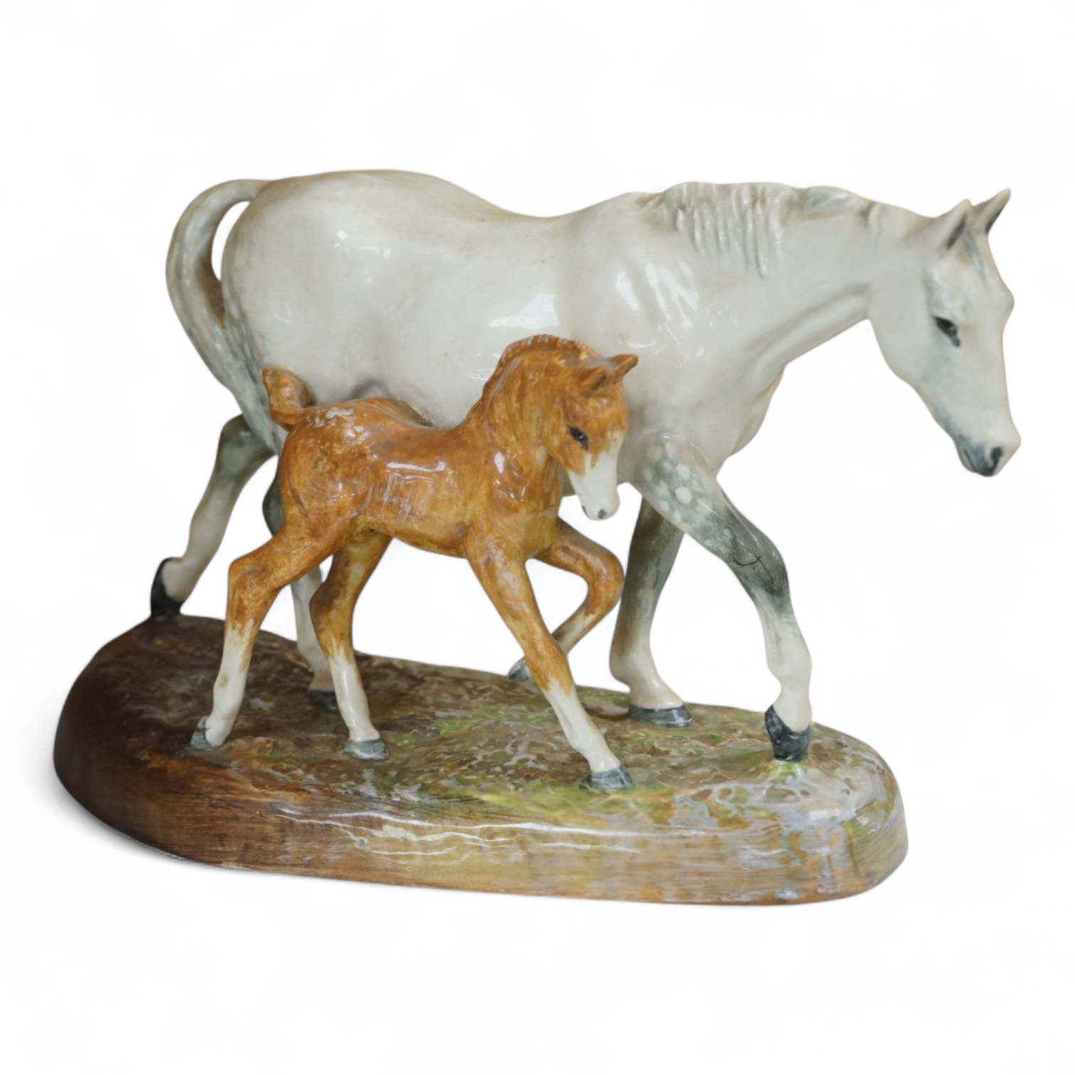 A Royal Doulton horse group ‘The Gude Grey Mare’, HN2532, 20cm wide
